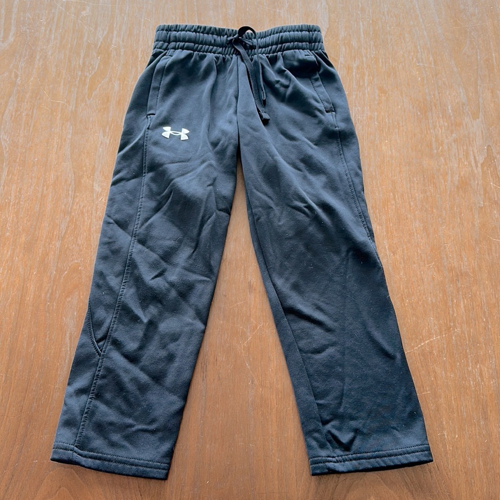 Under Armour Black sweat pants - size xs